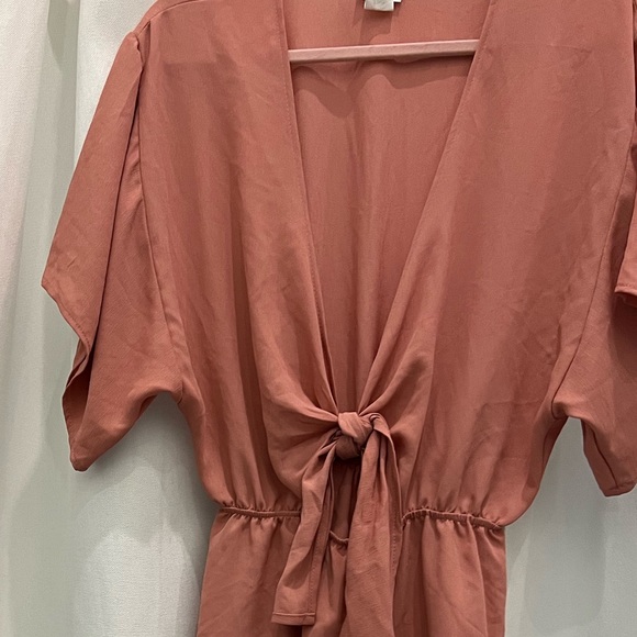 Lani California Tie Front Plunge  Beach Romper Size Small - Picture 2 of 2